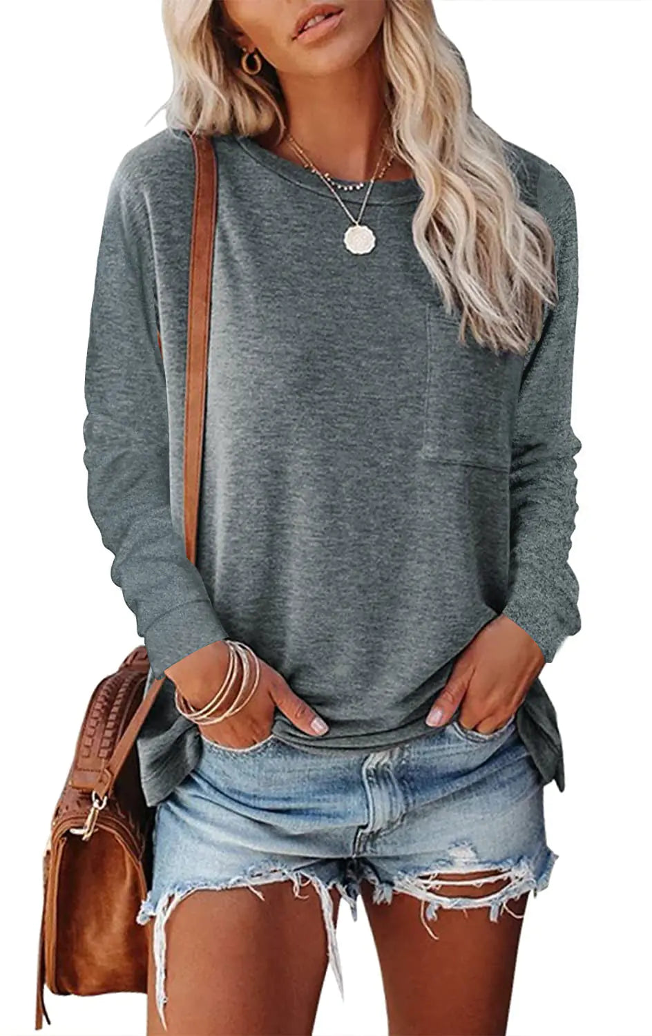 Long-sleeved T-shirt